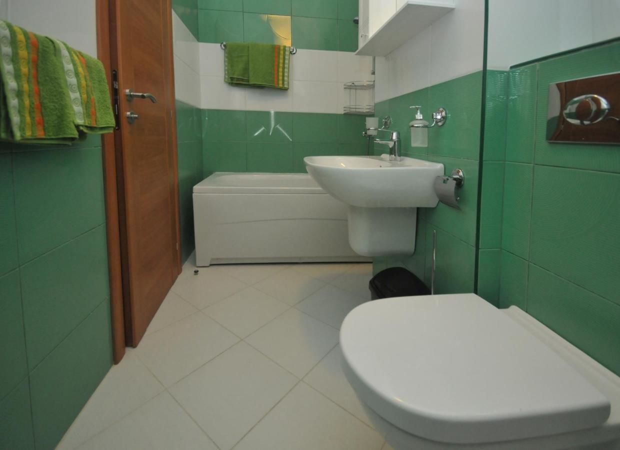 Апартаменты Seaside Apartments Petrovac Петровац