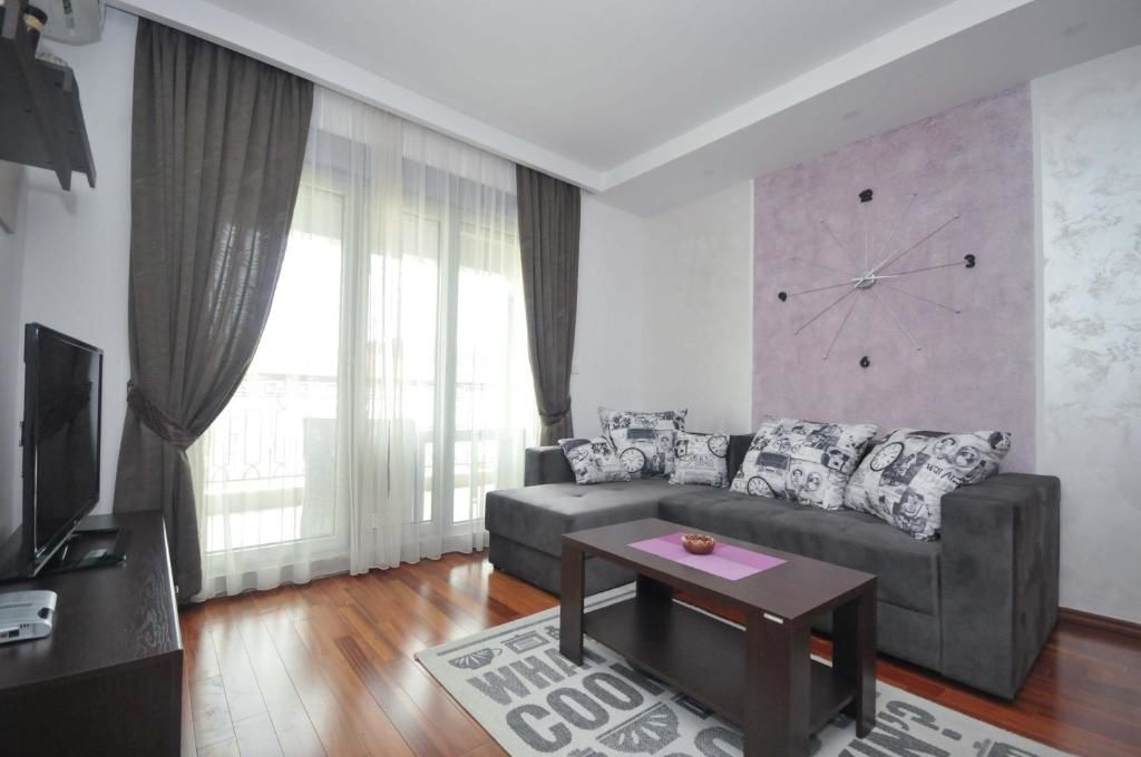 Апартаменты Seaside Apartments Petrovac Петровац