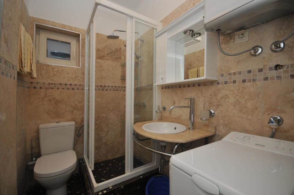 Апартаменты Seaside Apartments Petrovac Петровац