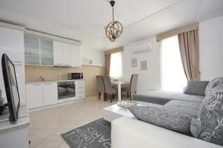 Апартаменты Seaside Apartments Petrovac Петровац Апартаменты с 1 спальней и видом на море-31
