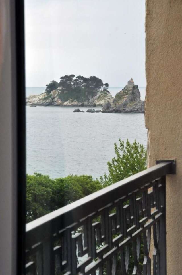 Апартаменты Seaside Apartments Petrovac Петровац-14