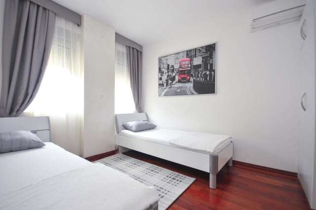 Апартаменты Seaside Apartments Petrovac Петровац-39